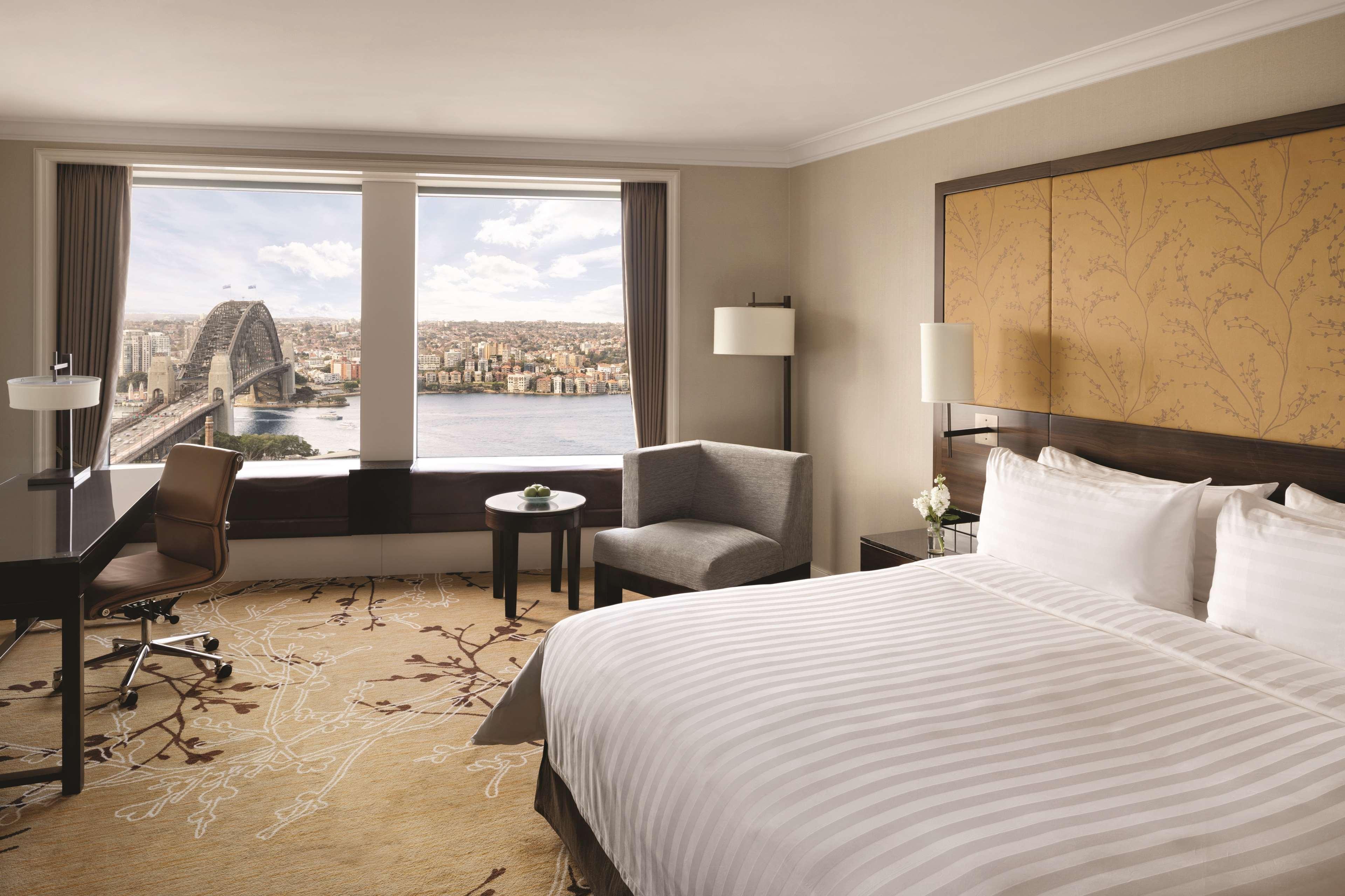 Shangri-La Sydney Exterior photo