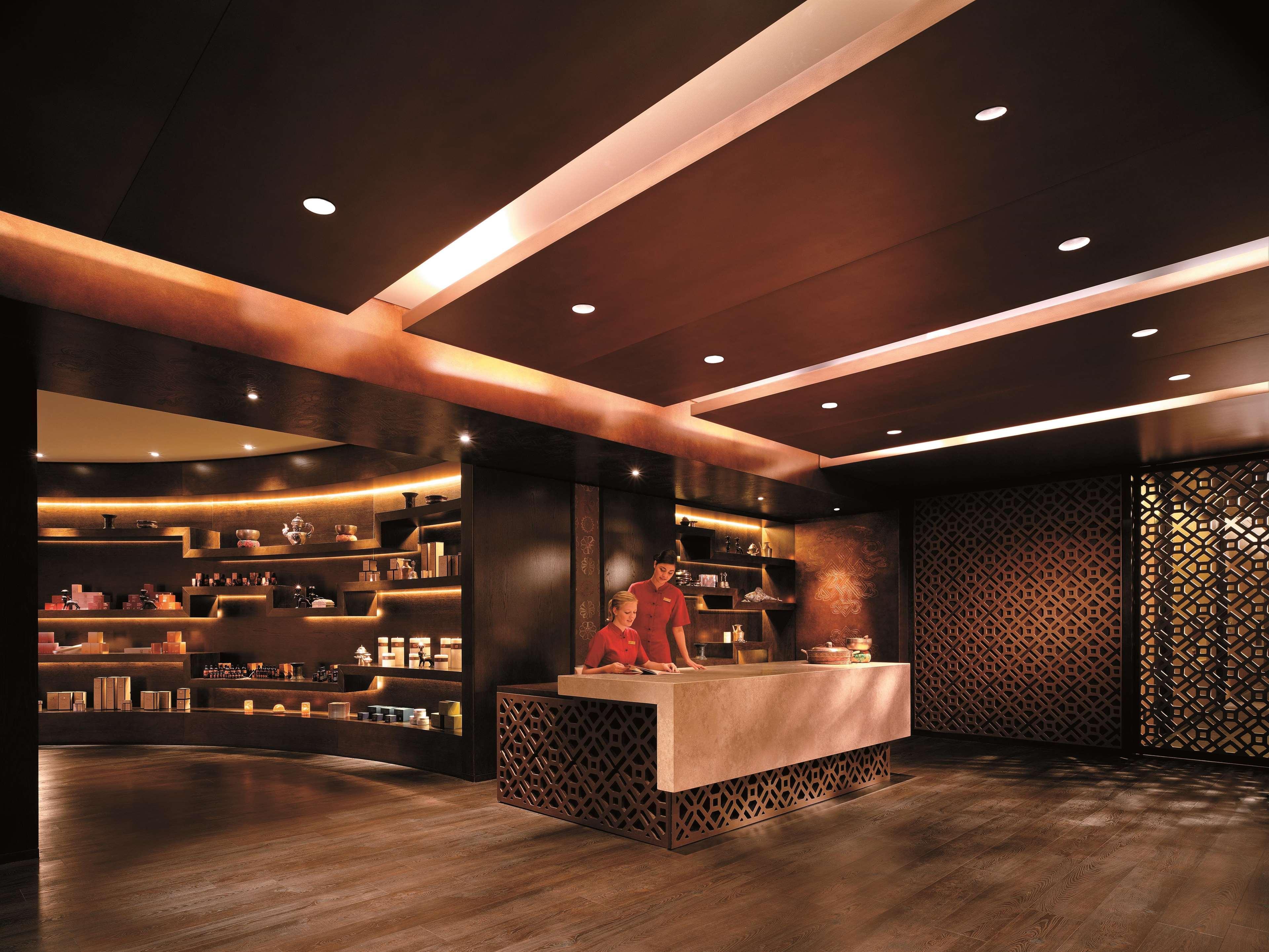 Shangri-La Sydney Exterior photo The spa at Mandarin Oriental Bangkok