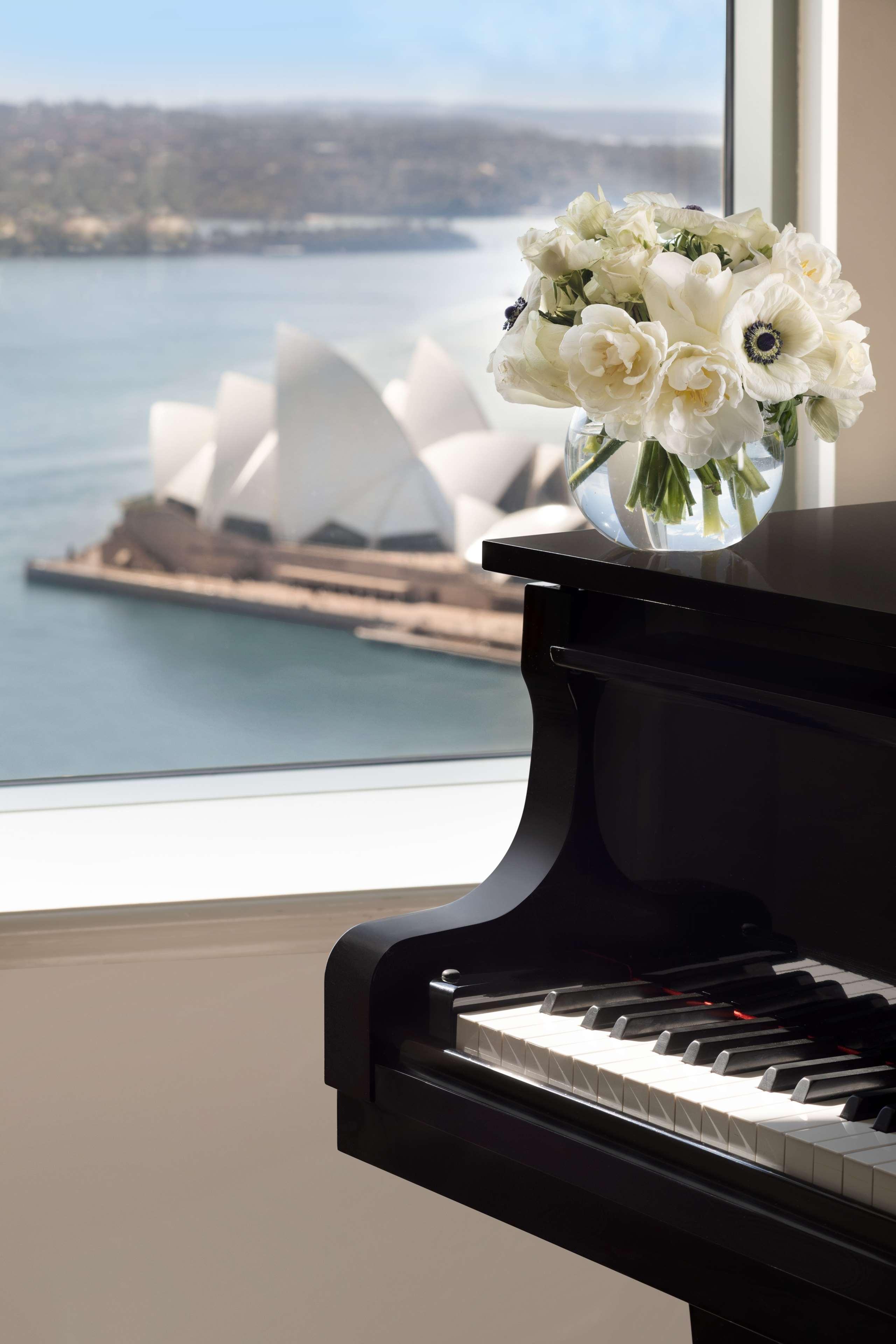 Shangri-La Sydney Exterior photo The Opera House, Sydney, Australia