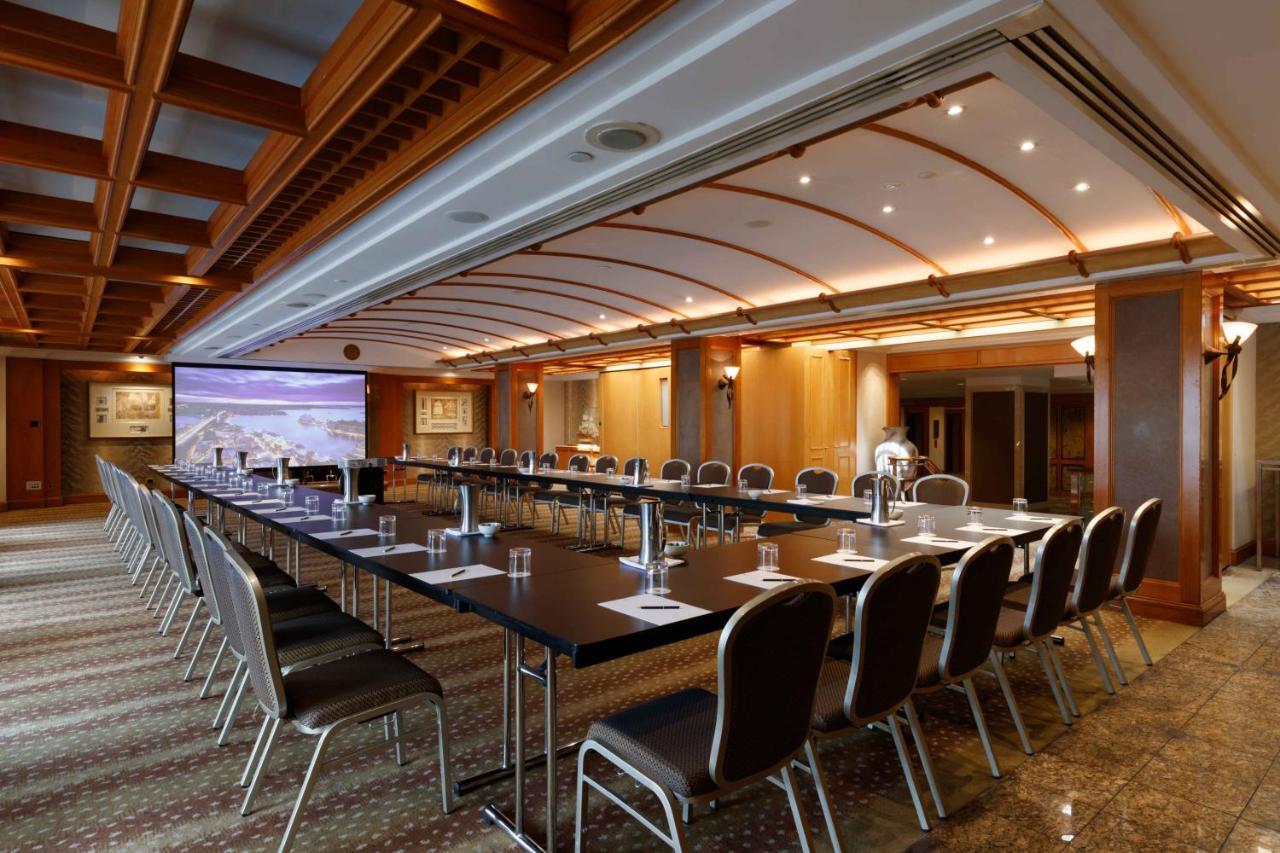Shangri-La Sydney Exterior photo The meeting room at the conference centre